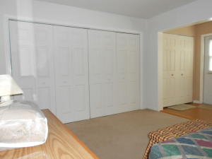 KINGS POINT SAXONY CONDOS - Residential