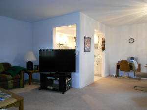 KINGS POINT SAXONY CONDOS - Residential