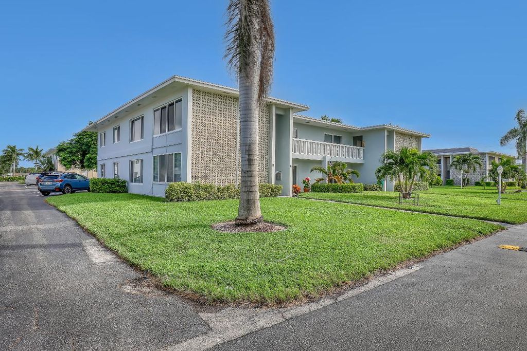 Photo of 205 Main Boulevard #1c, Boynton Beach, FL 33435 (MLS # R11129469)