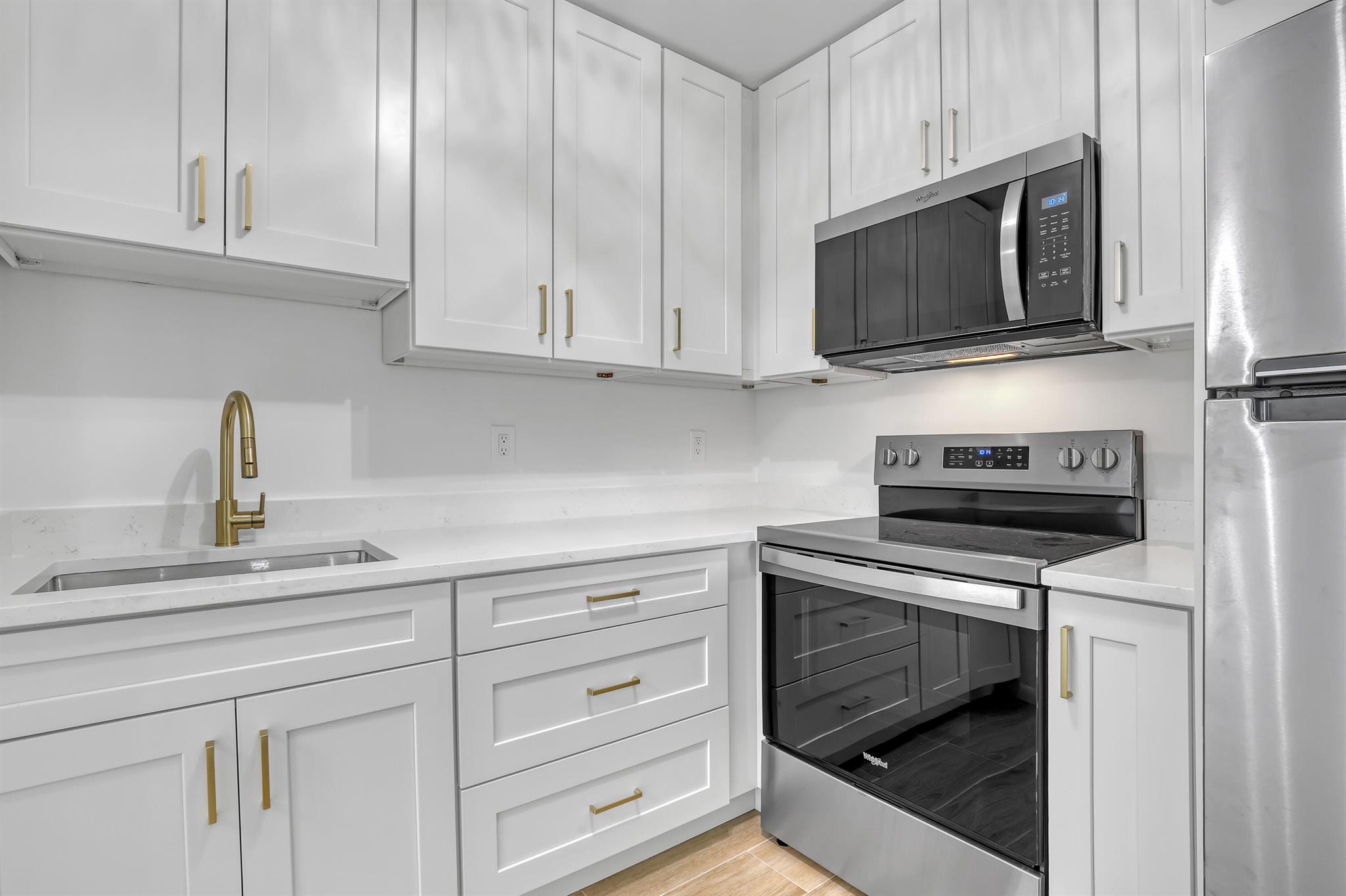 HIGH POINT WEST CONDO - Residential