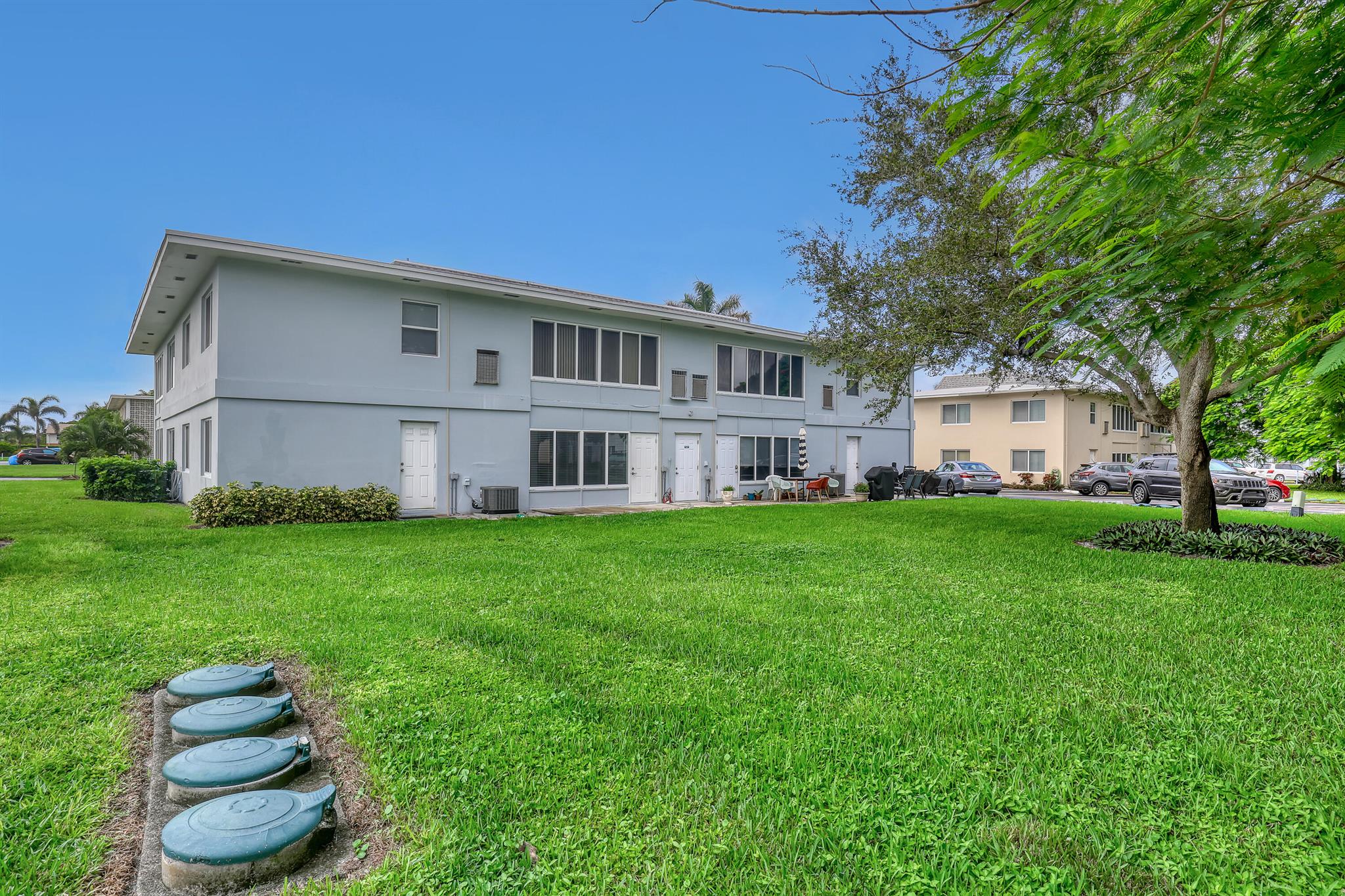 HIGH POINT WEST CONDO - Residential
