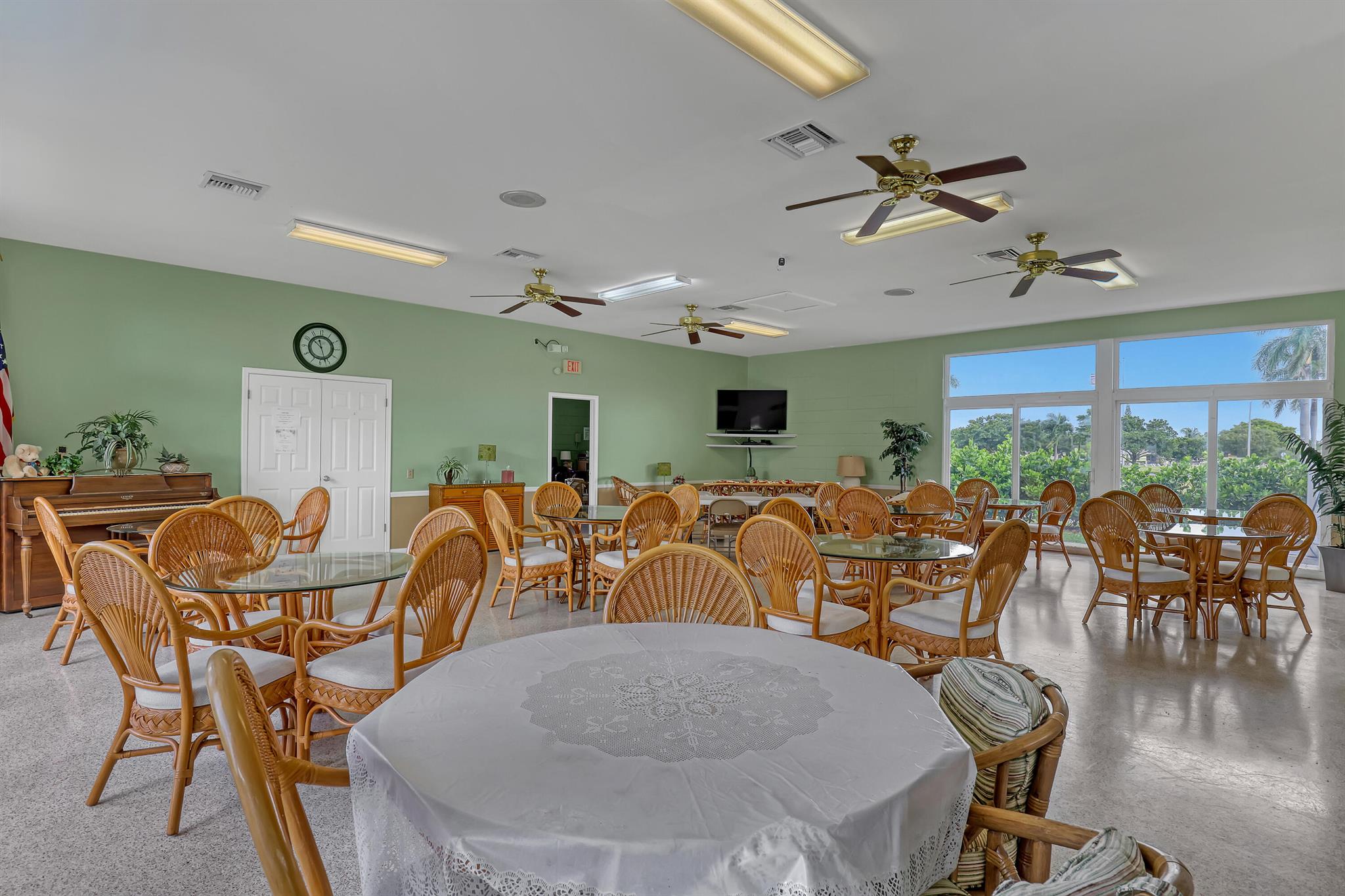 HIGH POINT WEST CONDO - Residential
