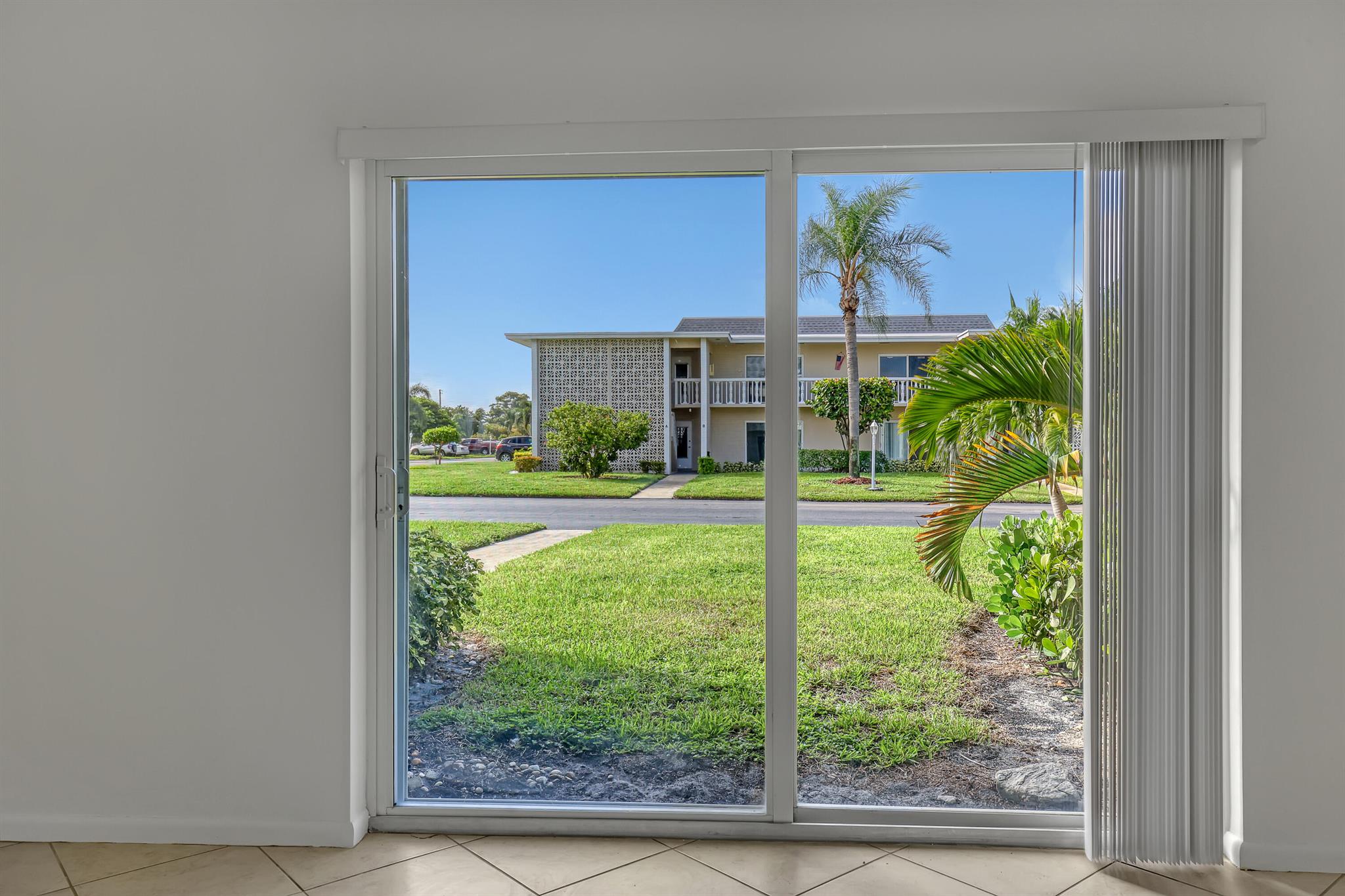 HIGH POINT WEST CONDO - Residential