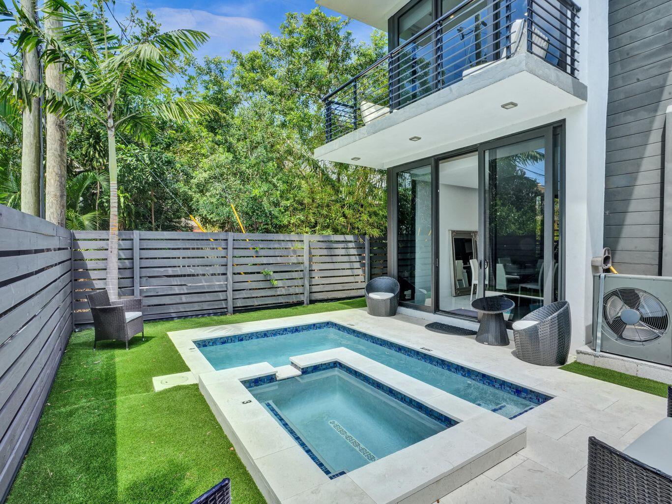 LIVERMORE ESTATES - Residential