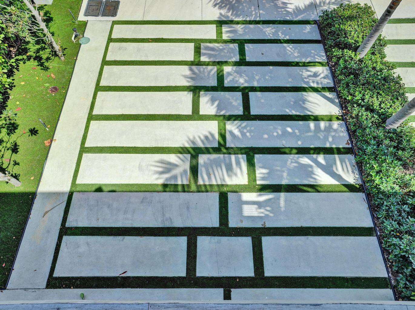 LIVERMORE ESTATES - Residential