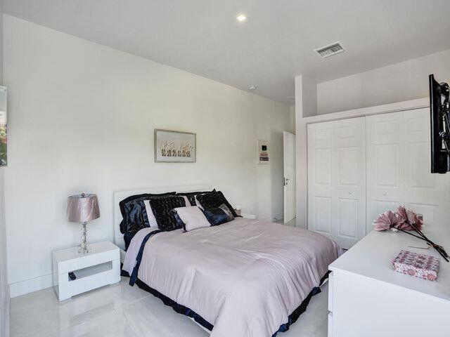 LIVERMORE ESTATES - Residential