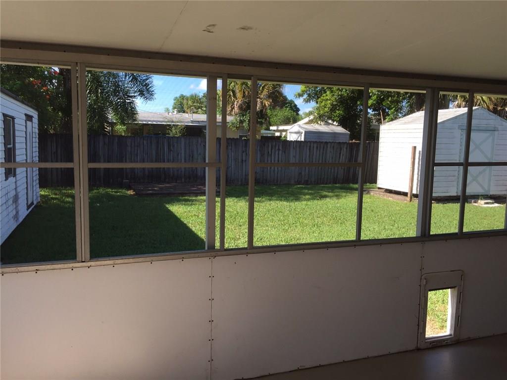 Palm Beach Colony Sec 01 - Residential