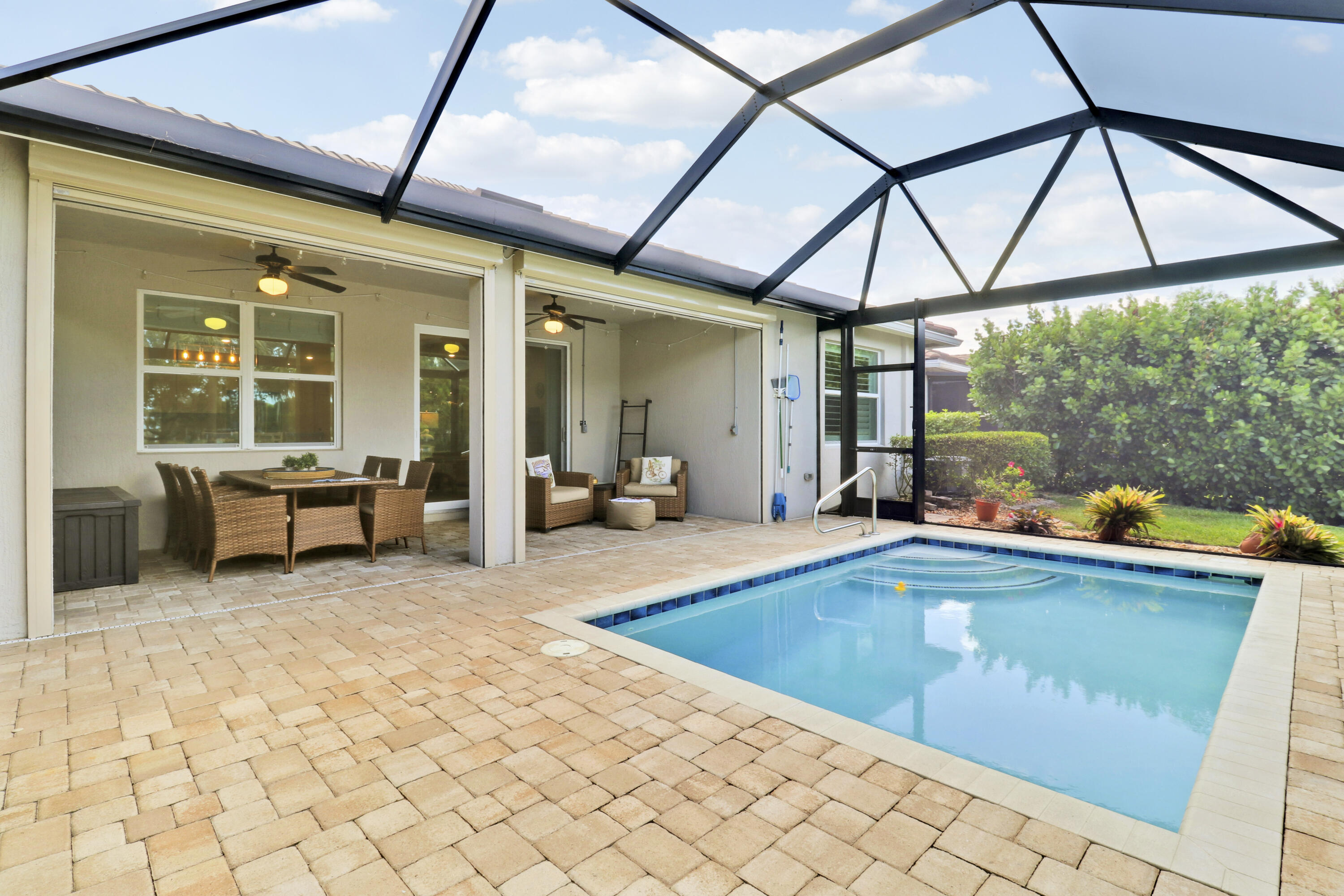 JENSEN VILLAGE - Residential