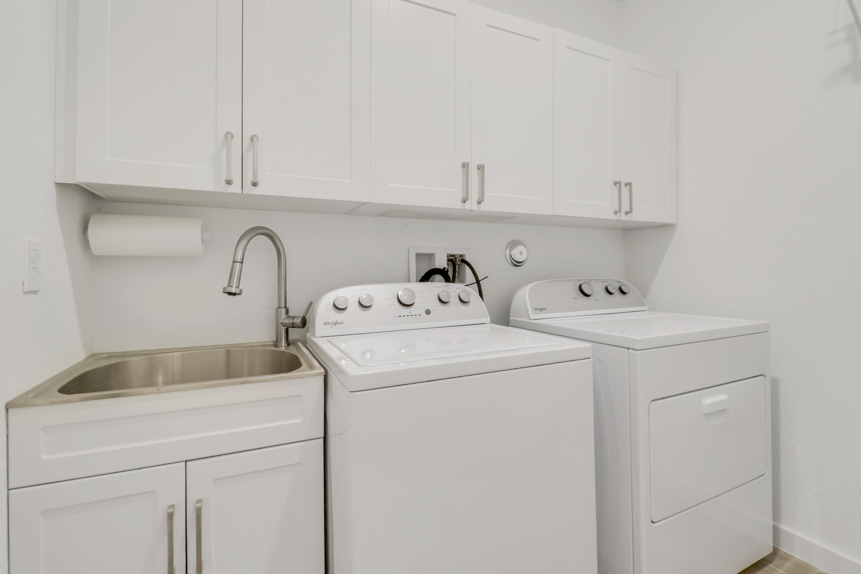 JENSEN VILLAGE - Residential