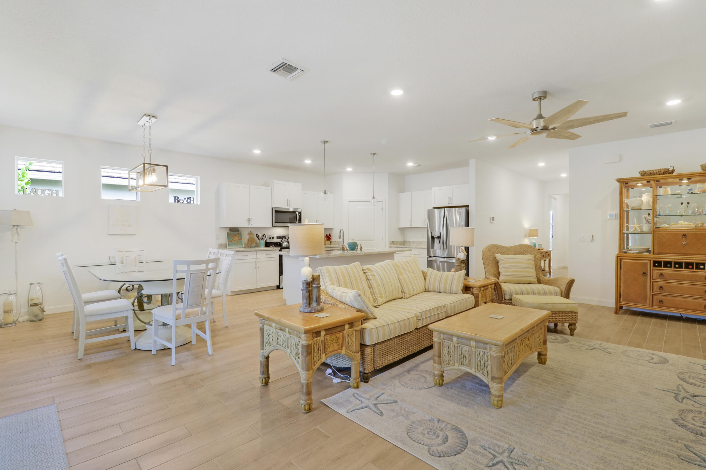 JENSEN VILLAGE - Residential