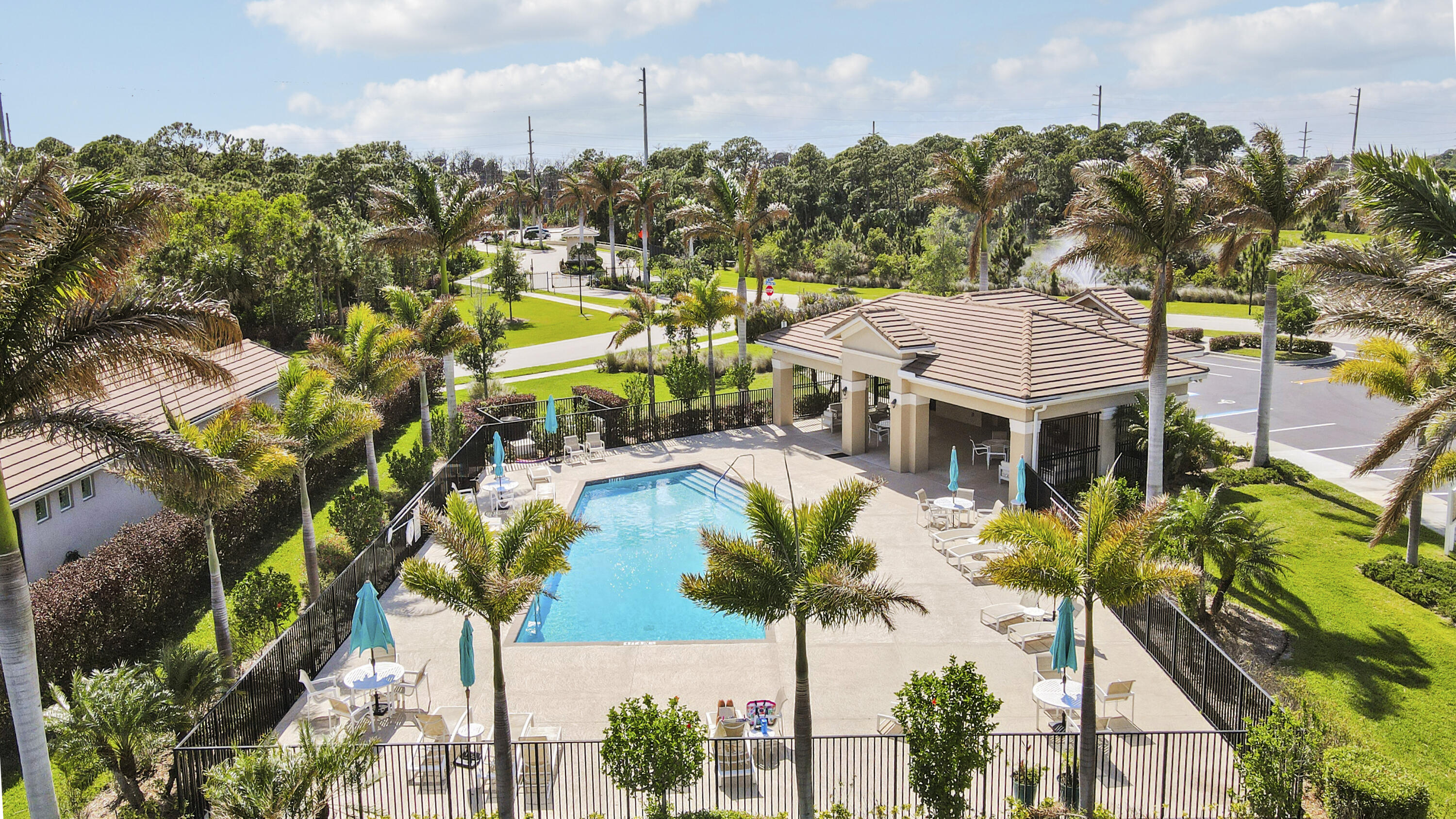 JENSEN VILLAGE - Residential