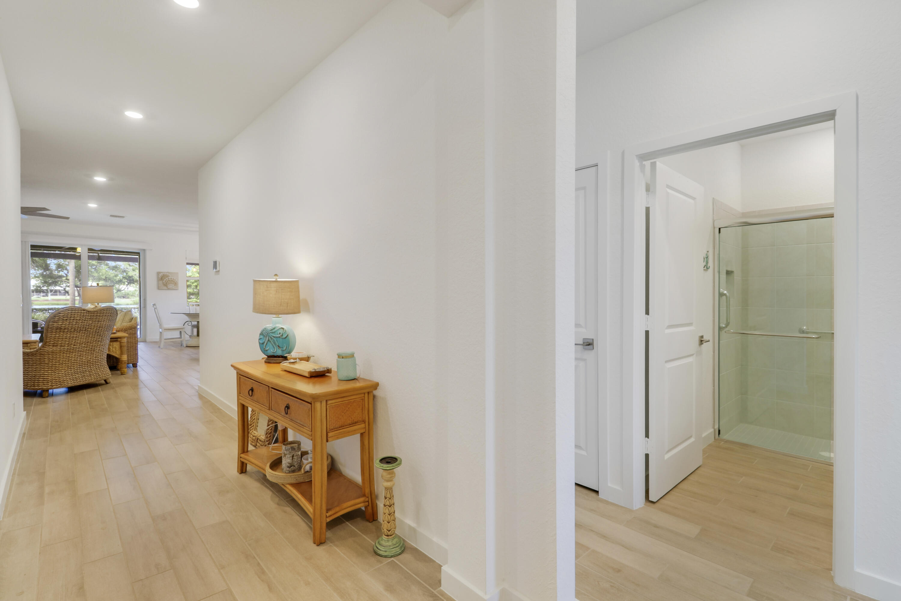 2011 NW Golden Oak Trail