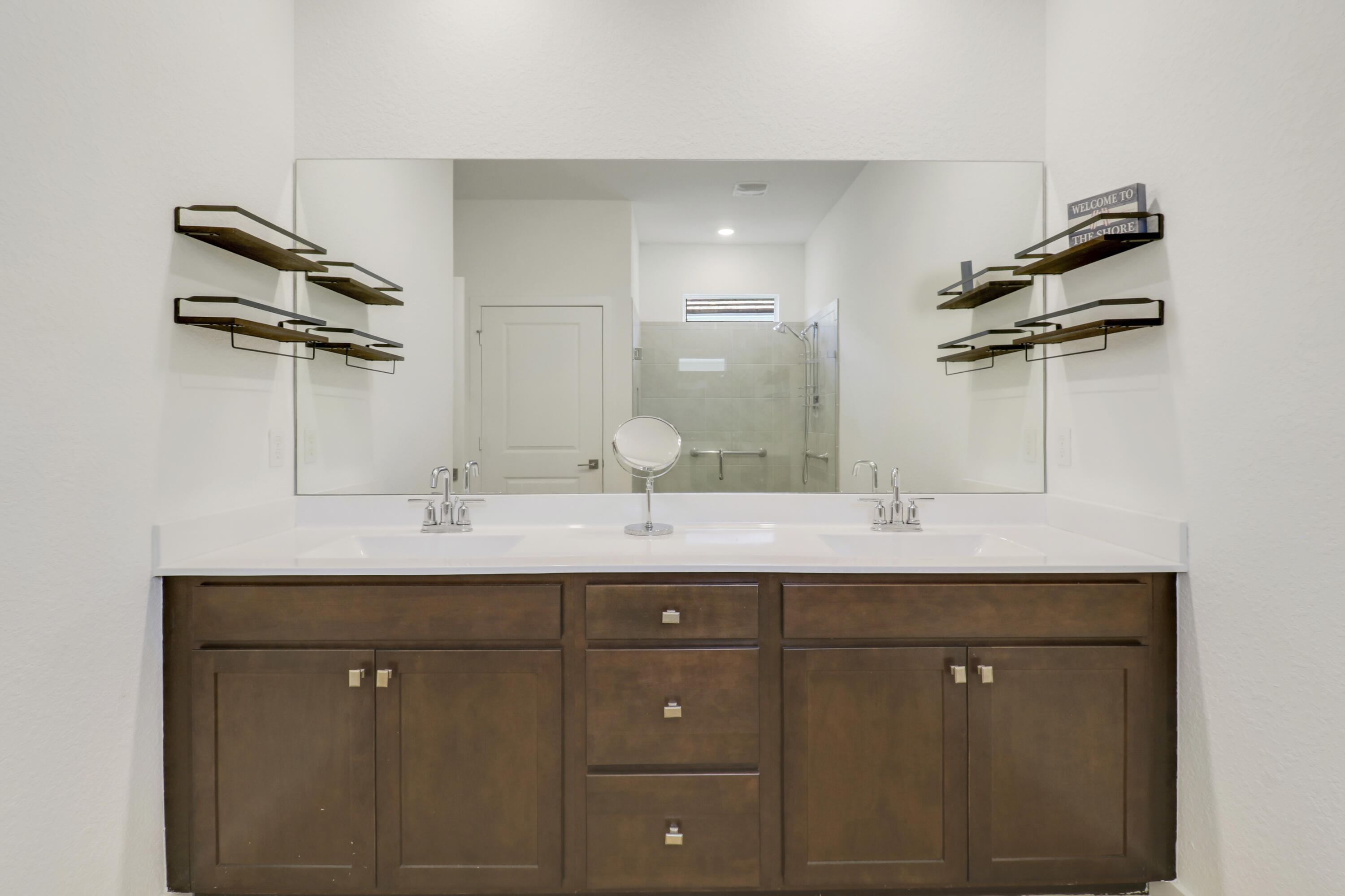 JENSEN VILLAGE - Residential