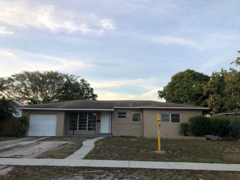 520 E Campus Cir Fort Lauderdale FL 33312
