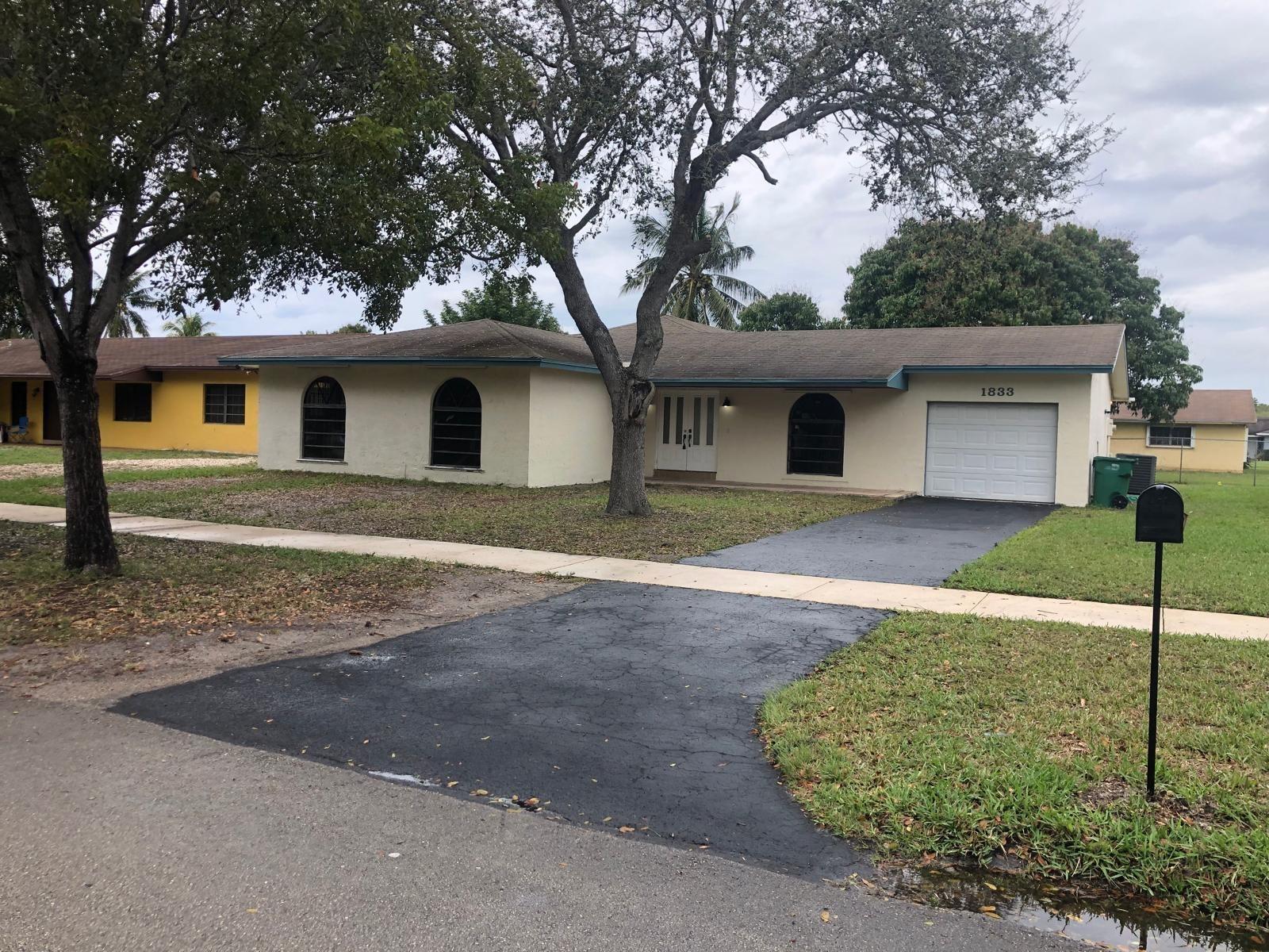 520 E Campus Cir