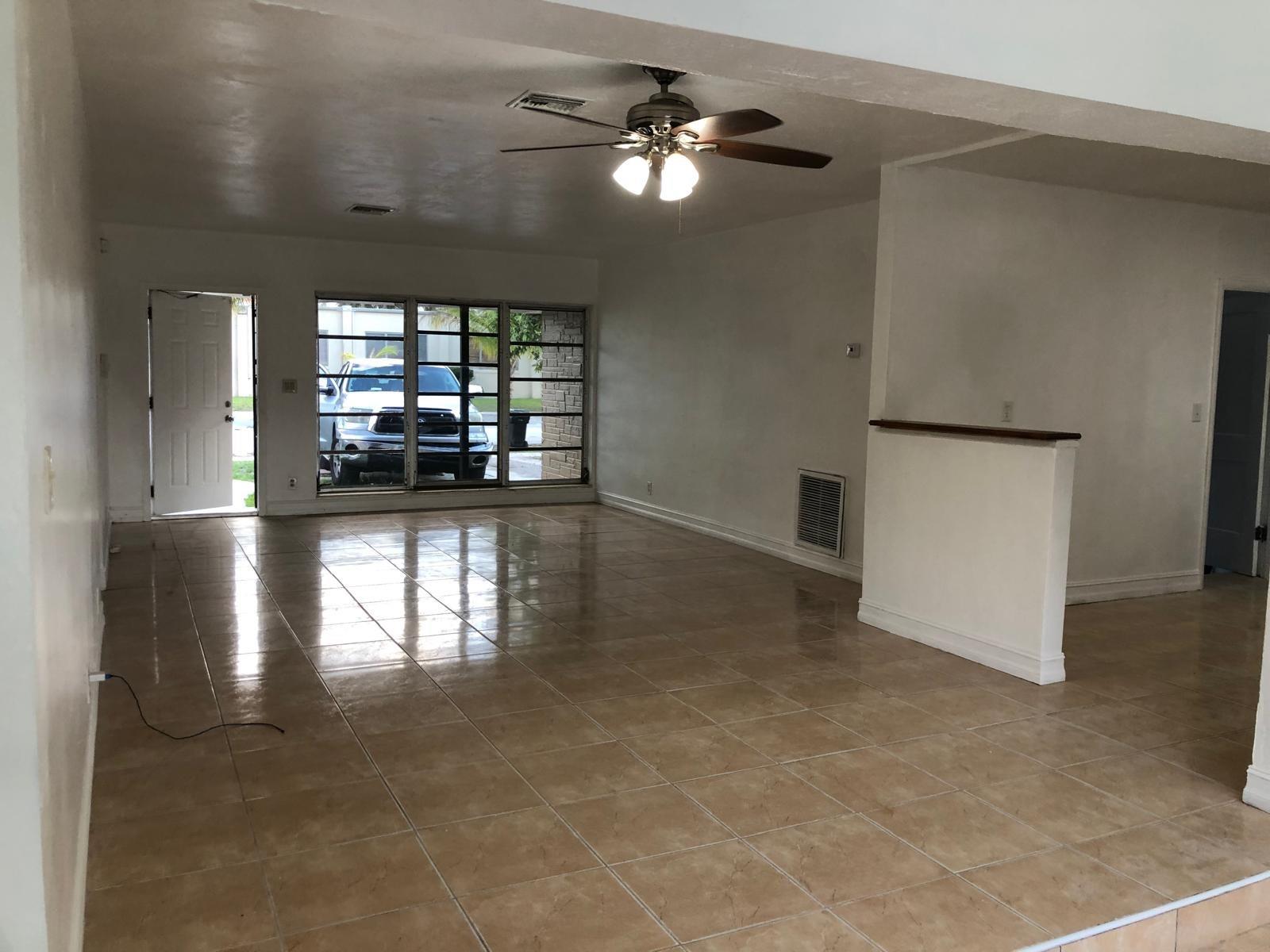 520 E Campus Cir
