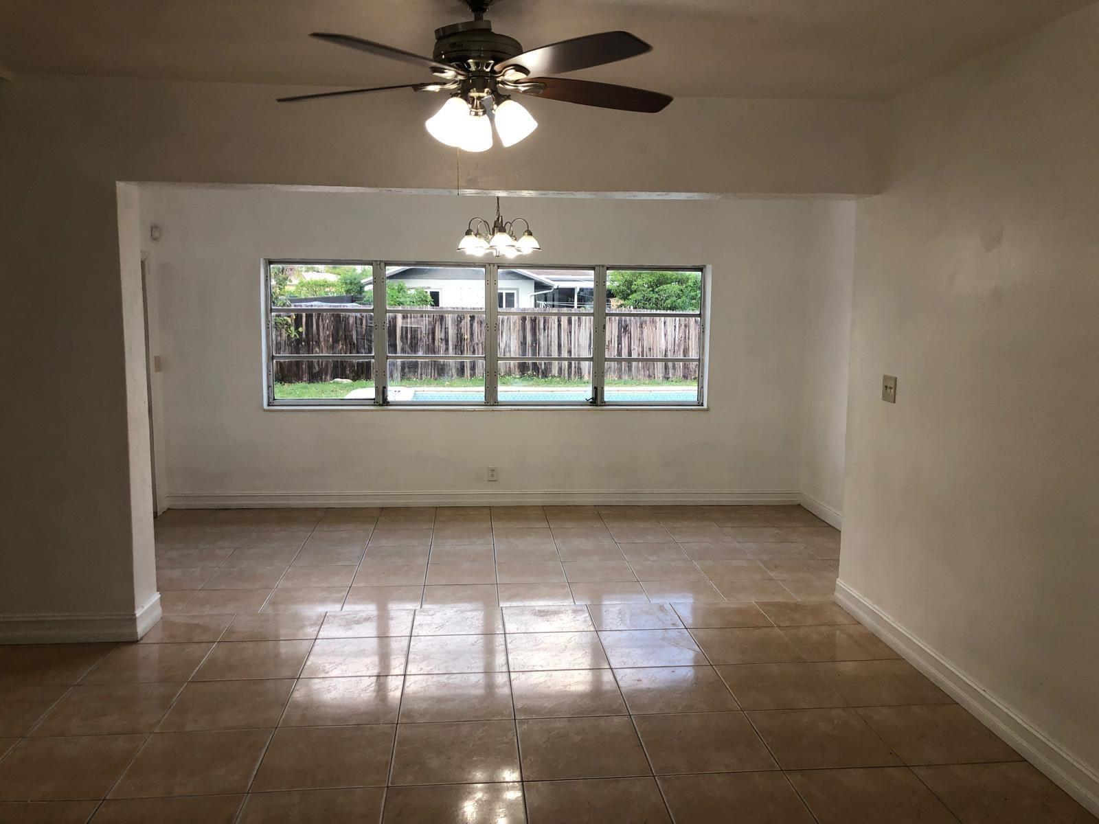 520 E Campus Cir