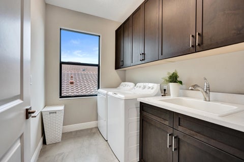 Tiny photo for 11965 S BAYPOINT Circle, Parkland, FL 33076 (MLS # B26059042)