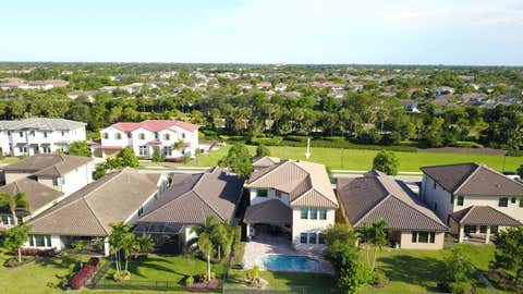 Tiny photo for 11965 S BAYPOINT Circle, Parkland, FL 33076 (MLS # B26059042)