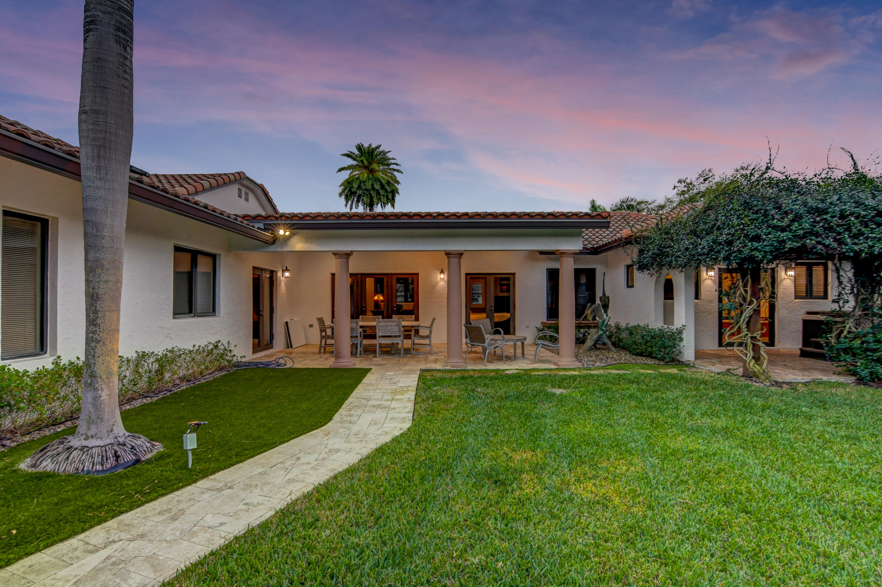 PALM BEACH FARMS - Residential