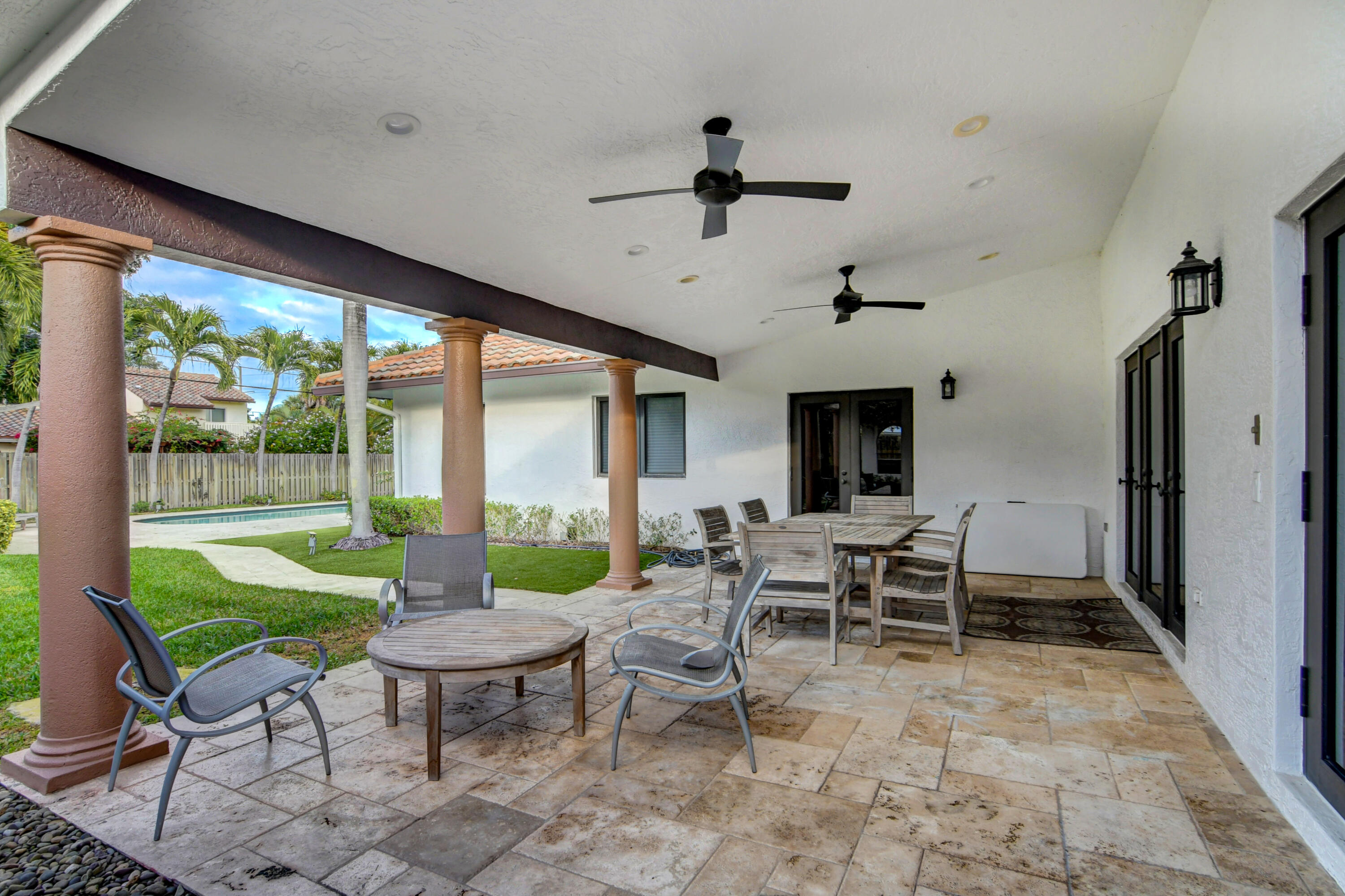 PALM BEACH FARMS - Residential