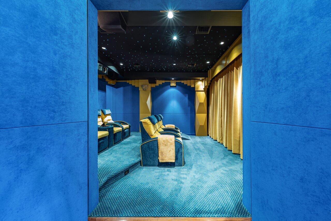 GULFSTREAM PROPERTIES - Residential