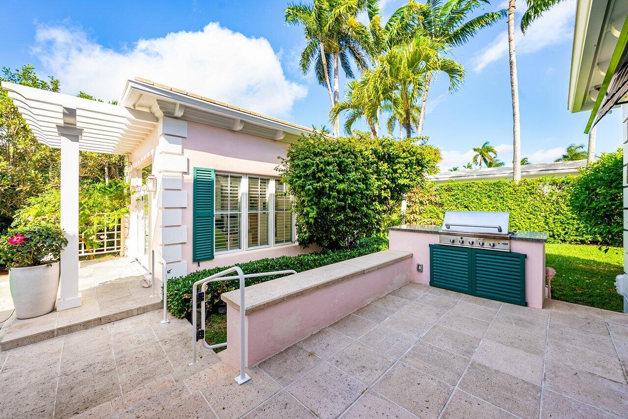 GULFSTREAM PROPERTIES - Residential