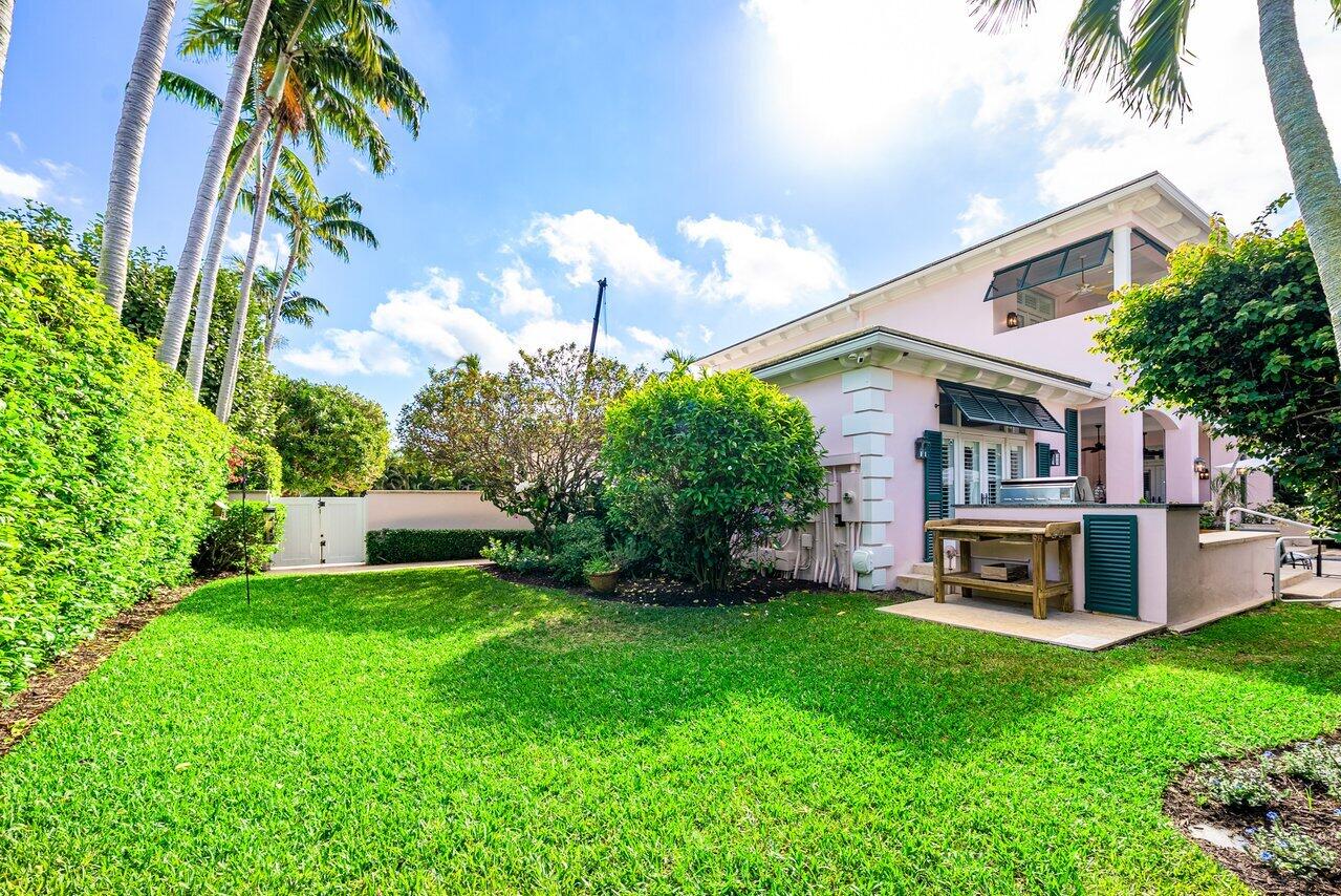 GULFSTREAM PROPERTIES - Residential