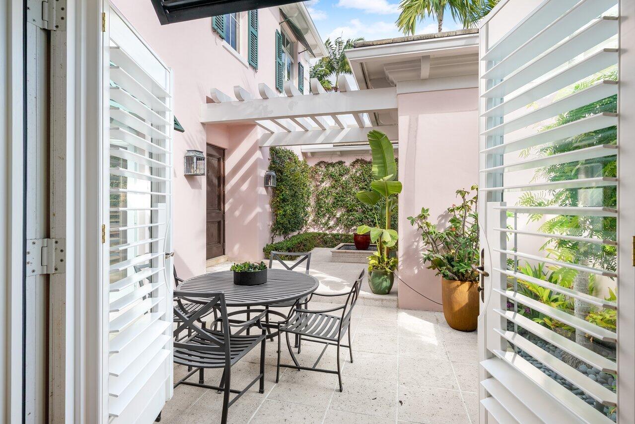 GULFSTREAM PROPERTIES - Residential