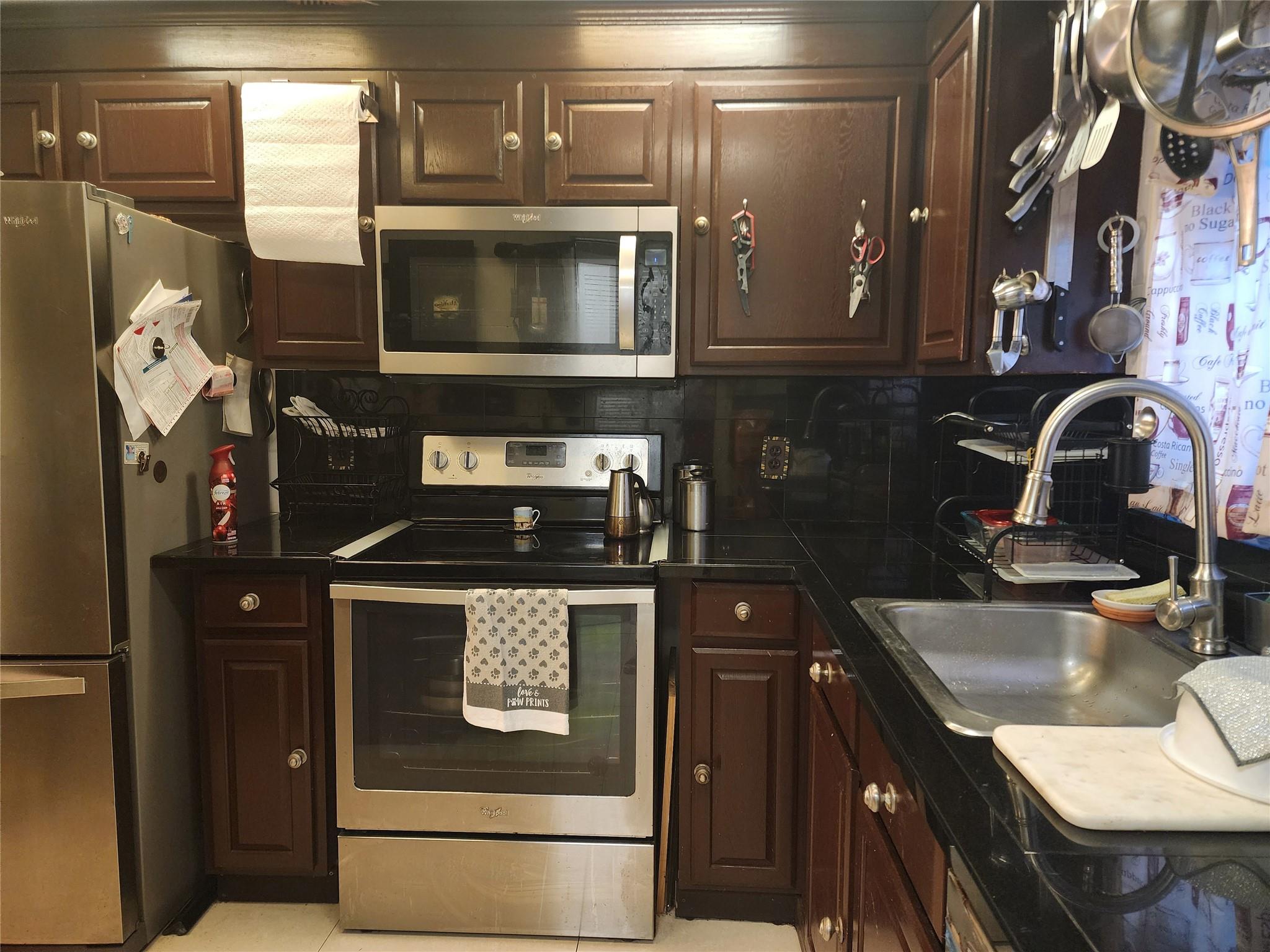 5090 SW 64th Ave 204B