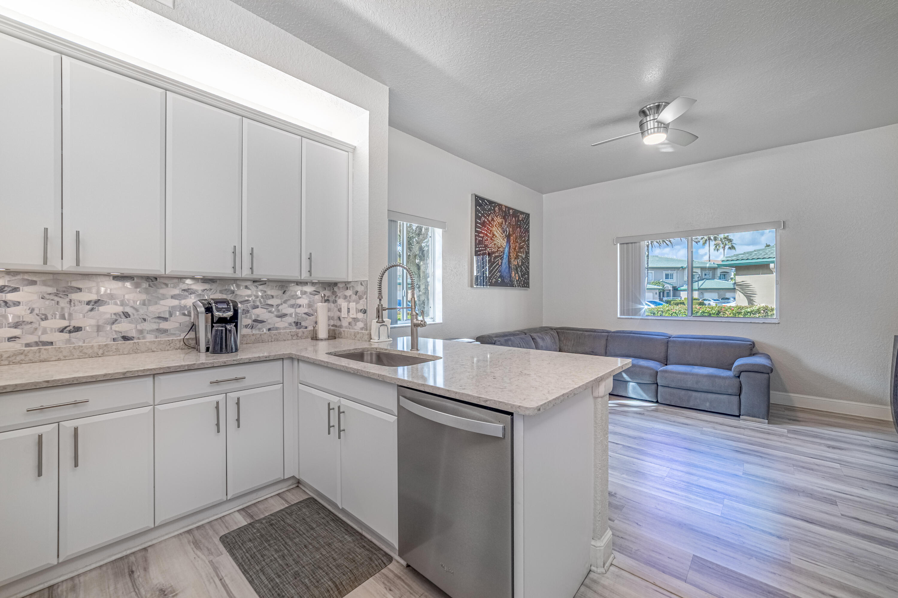 EXETER CONDOMINIUM - Residential