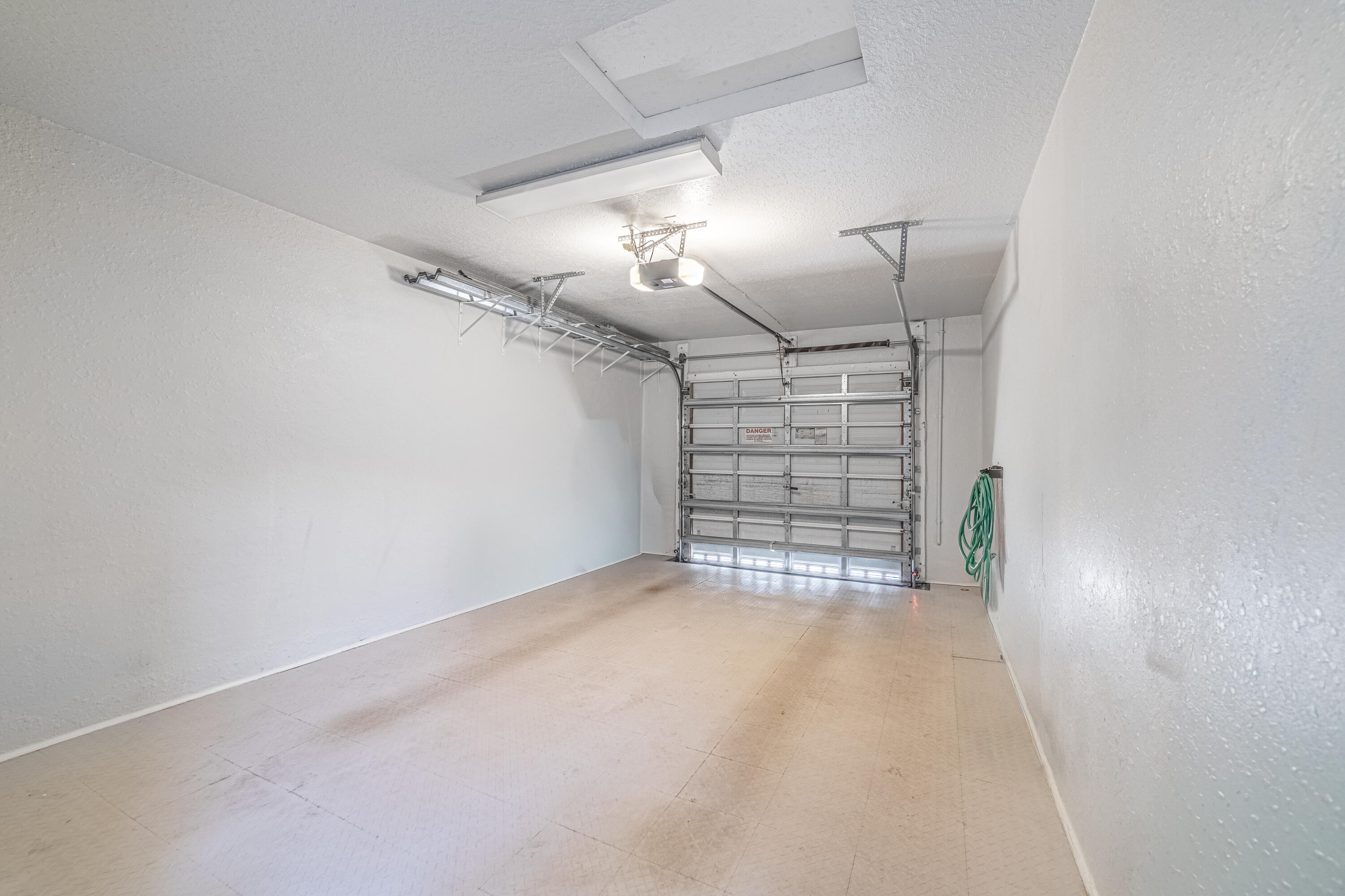 EXETER CONDOMINIUM - Residential
