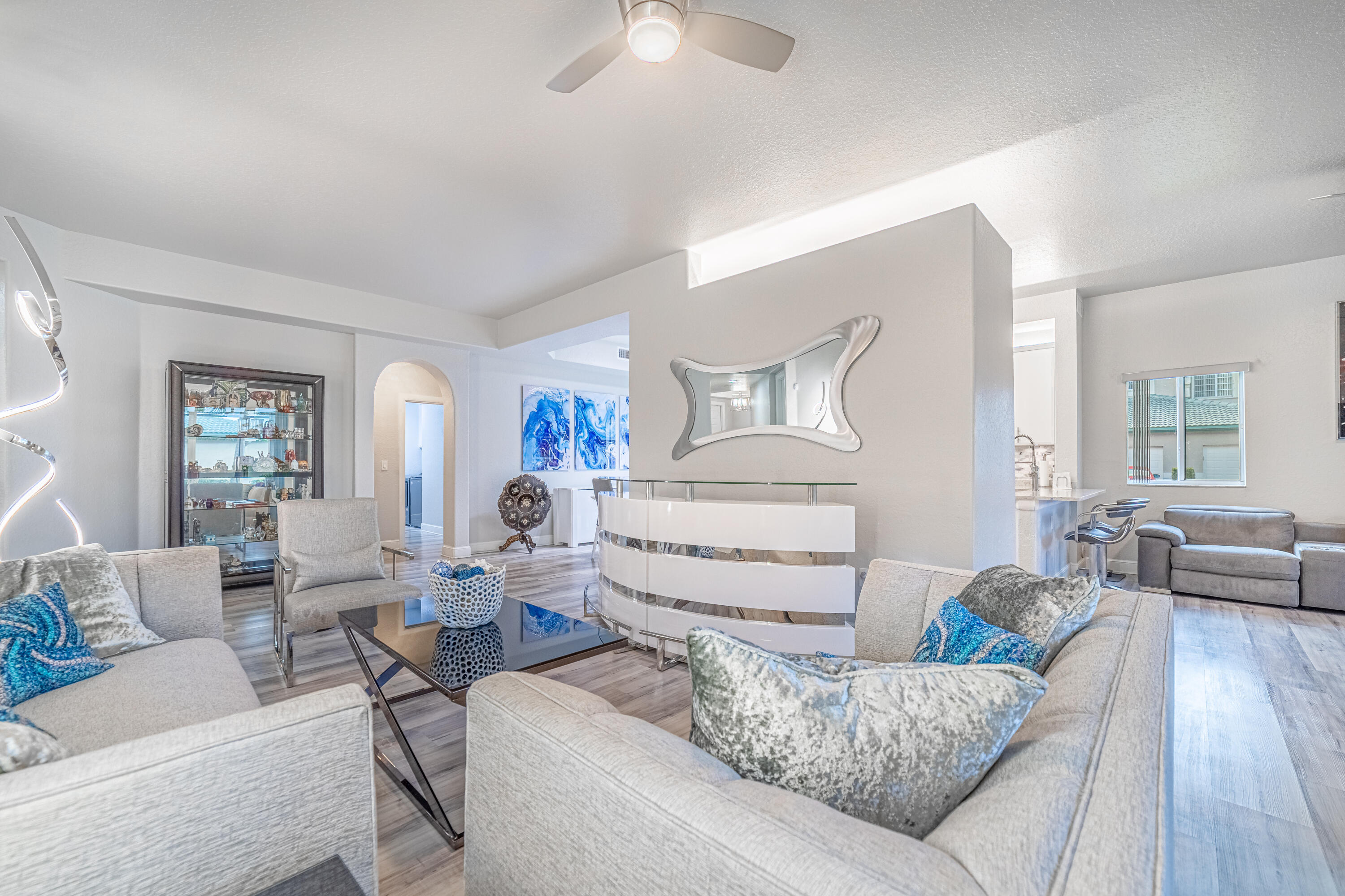 EXETER CONDOMINIUM - Residential