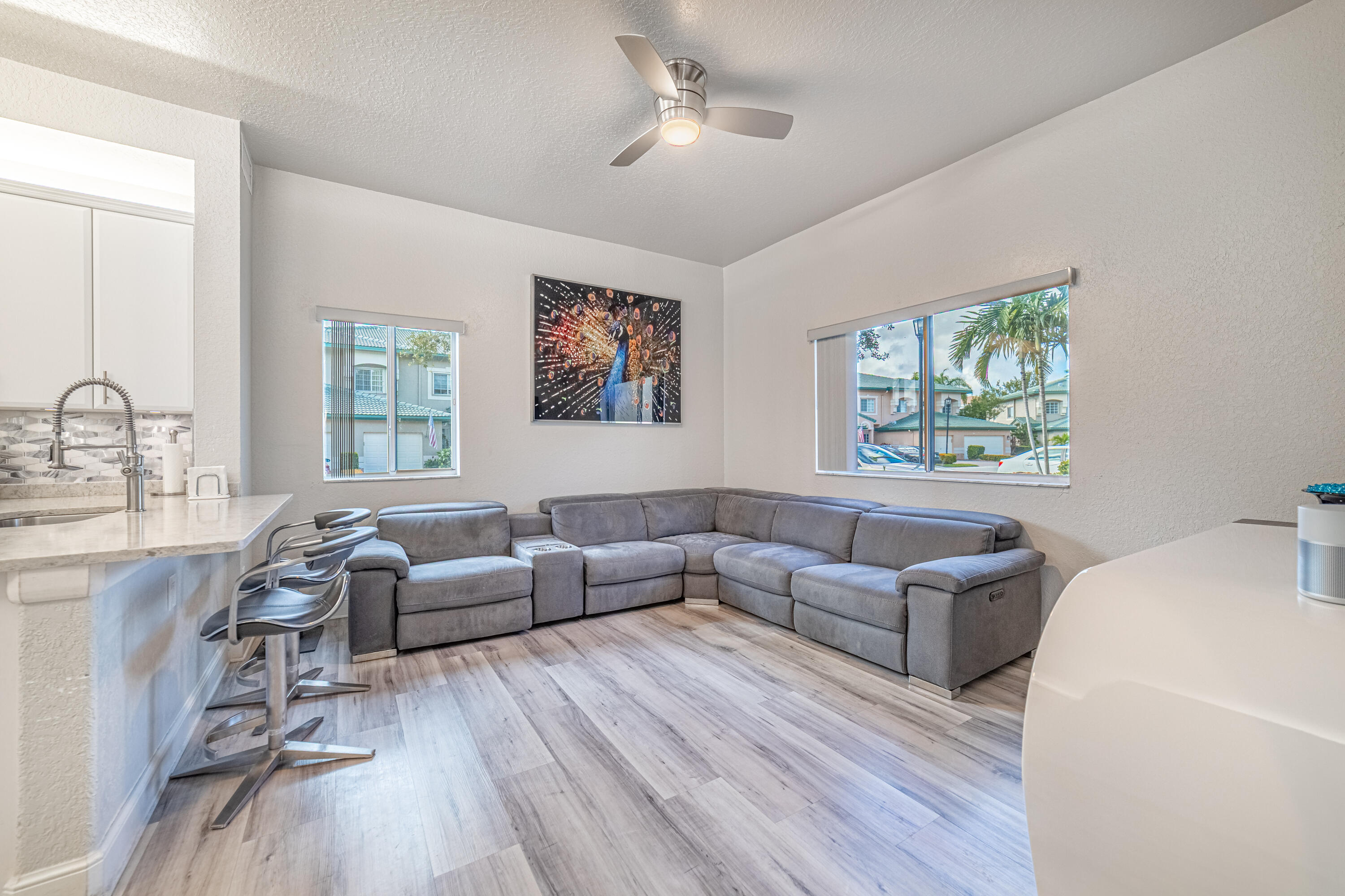 EXETER CONDOMINIUM - Residential