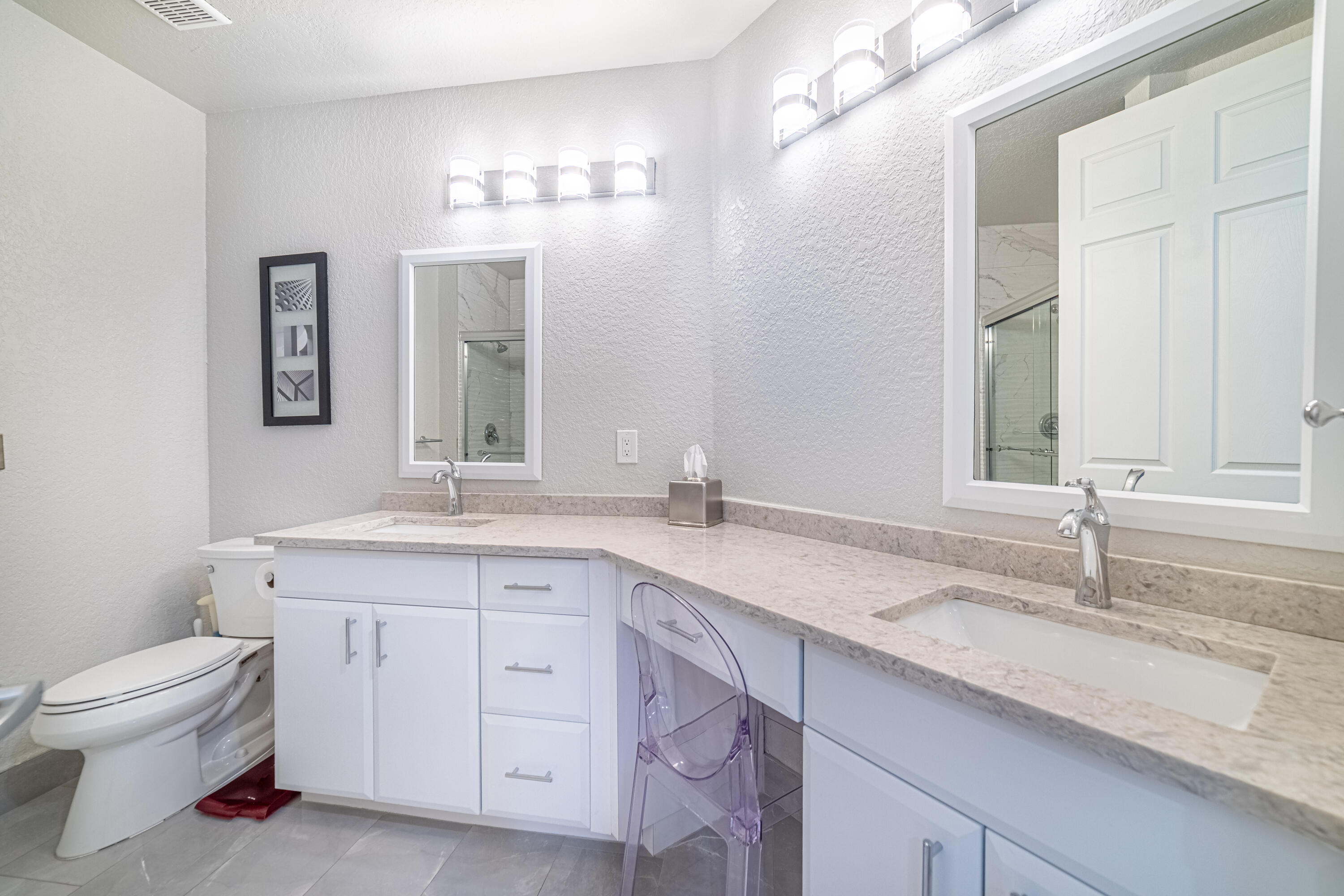 EXETER CONDOMINIUM - Residential