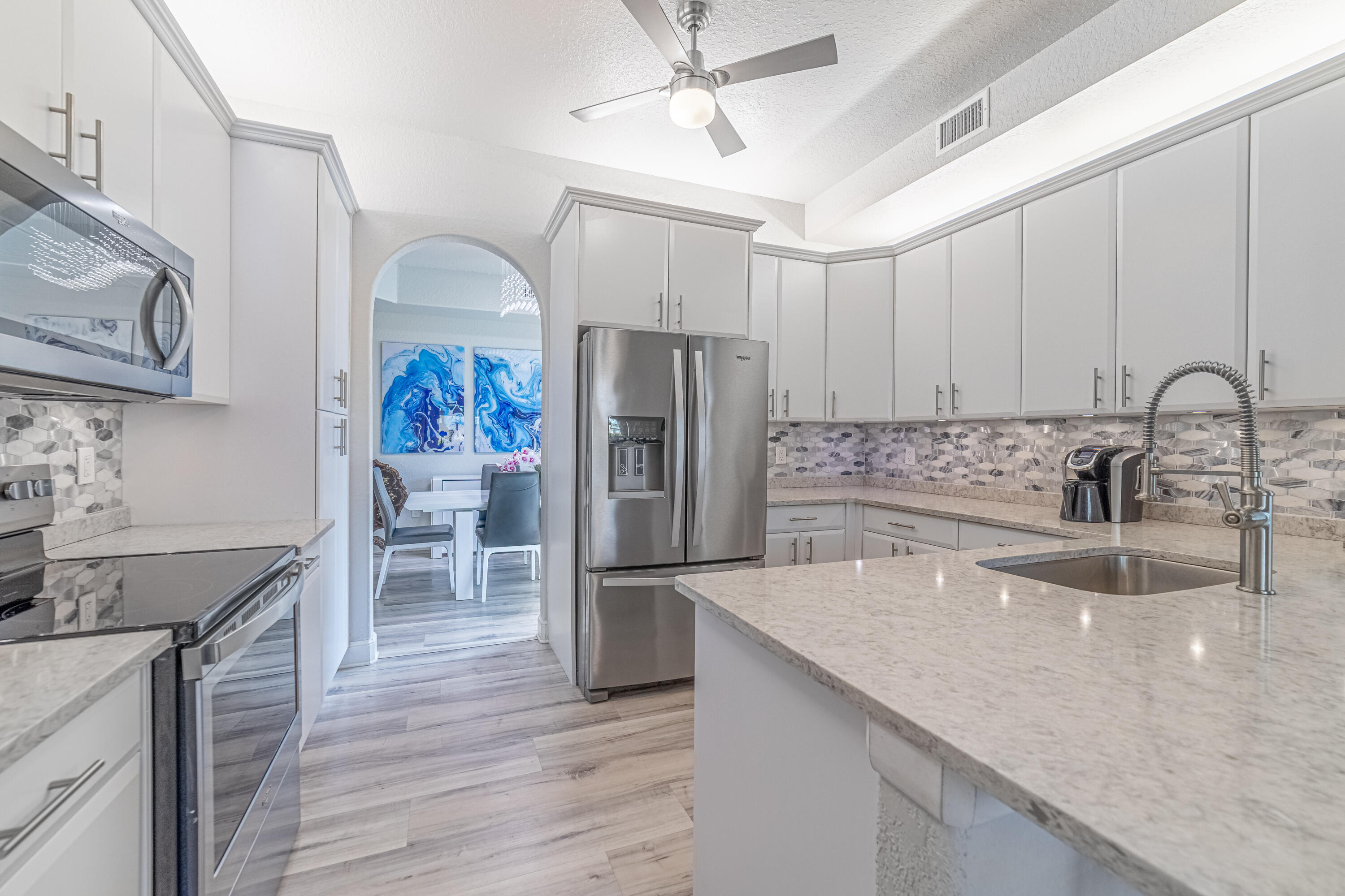 EXETER CONDOMINIUM - Residential