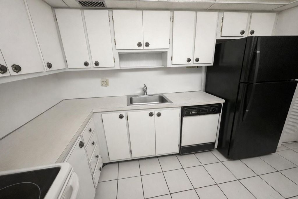 Photo of 4281 NW 41st Street #419, Lauderdale Lakes, FL 33319 (MLS # F10544221)