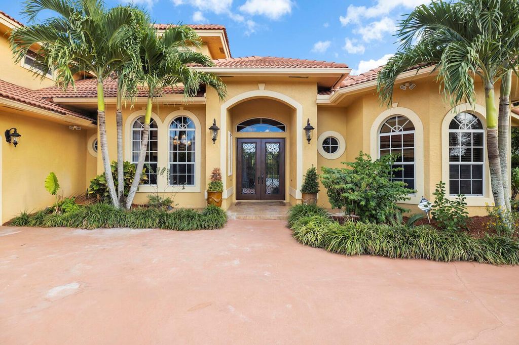 Photo of 15530 Rolling Meadows Circle, Wellington, FL 33414 (MLS # R10934301)