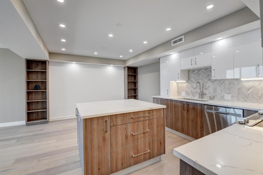 BOCA TOWERS CONDO PORTION - Residential