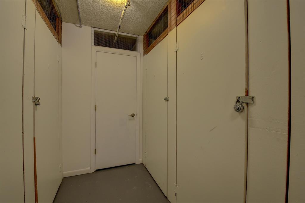 BOCA TOWERS CONDO PORTION - Residential