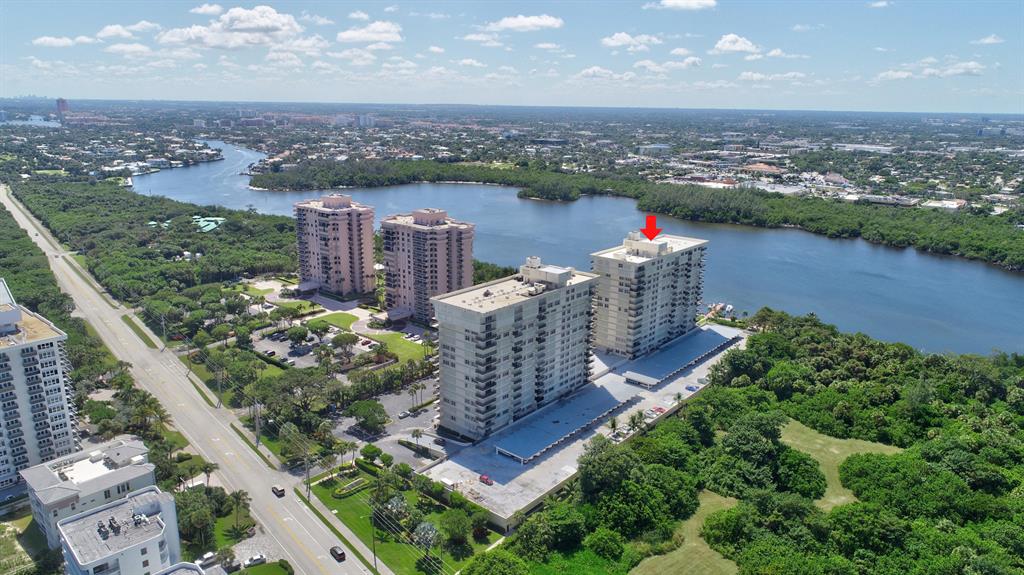 BOCA TOWERS CONDO PORTION - Residential
