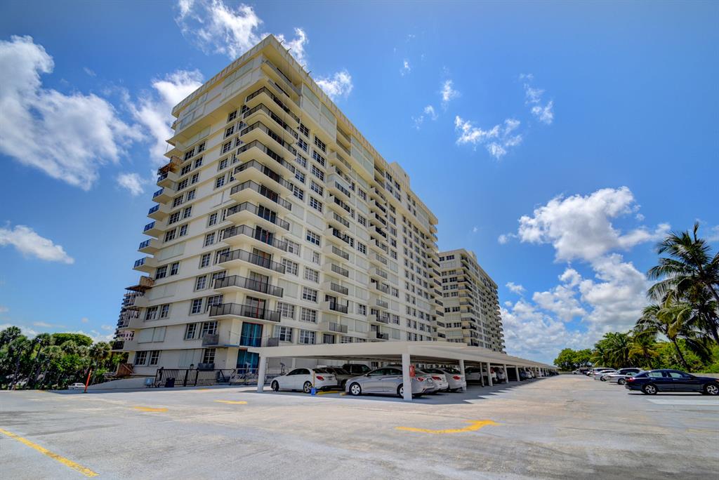 BOCA TOWERS CONDO PORTION - Residential