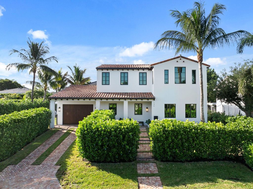 Photo of 136 Santa Lucia Drive, West Palm Beach, FL 33405 (MLS # R11133197)