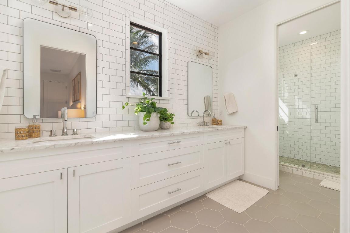 SANTA LUCIA IN - Residential