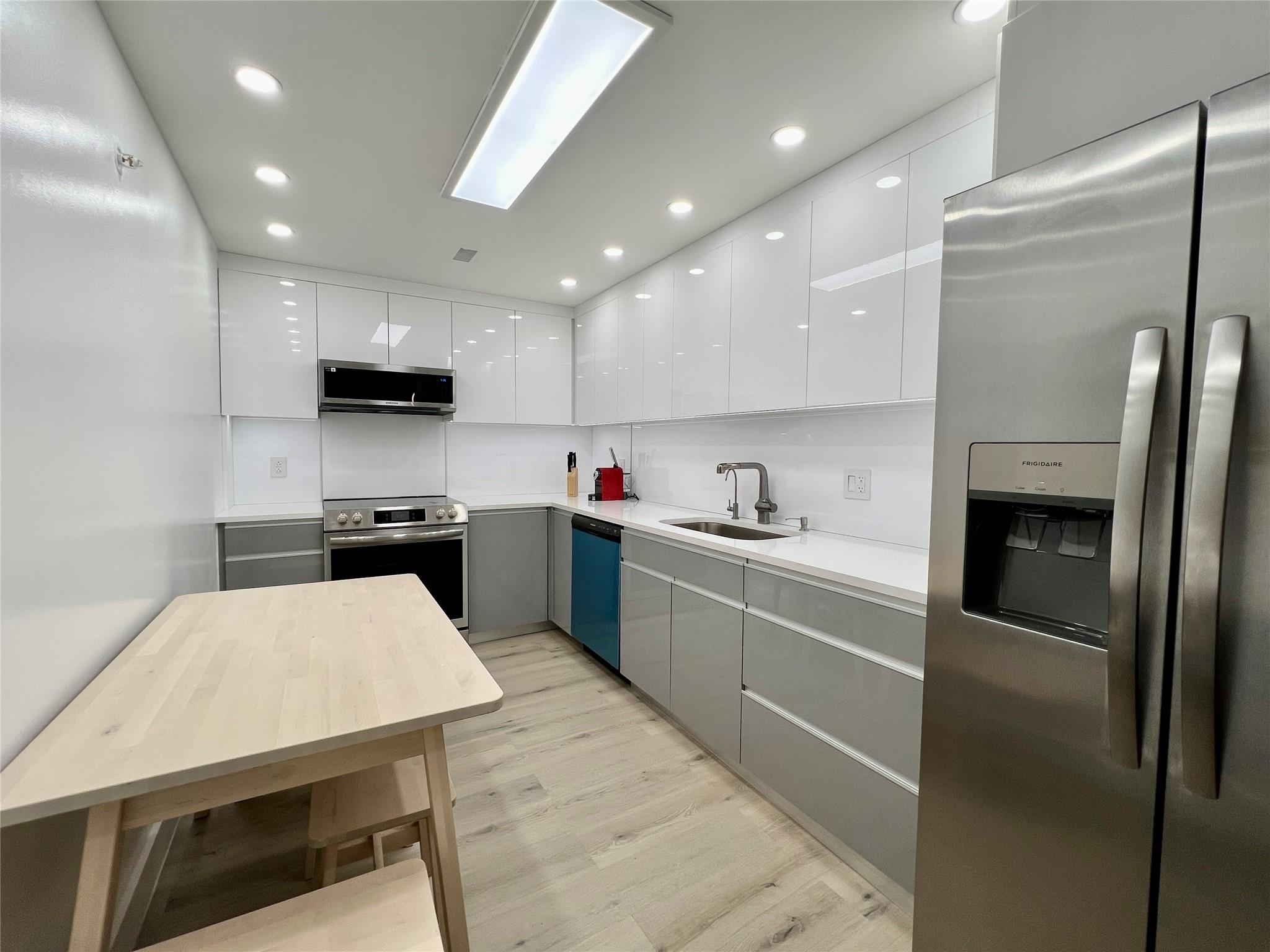 405 N Ocean Blvd 1124