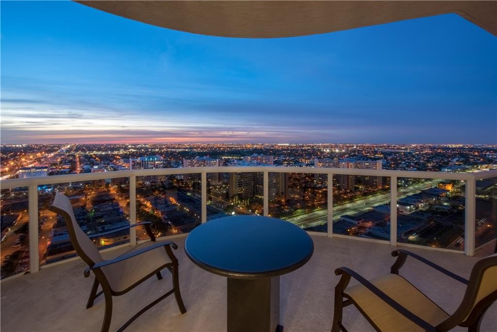 L'Hermitage - Residential