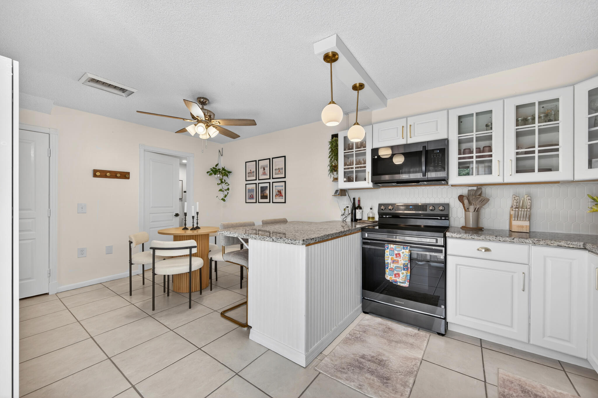 MERIDIAN PARK - Residential