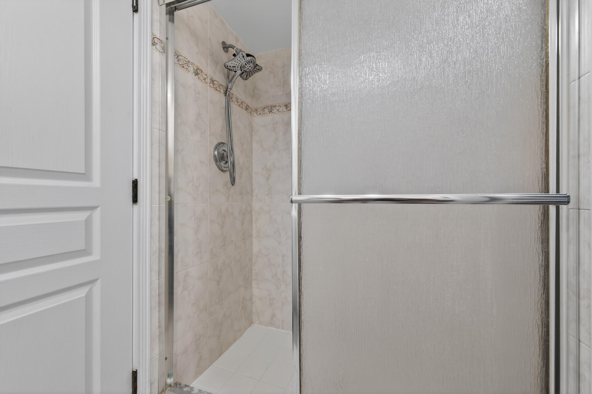 MERIDIAN PARK - Residential