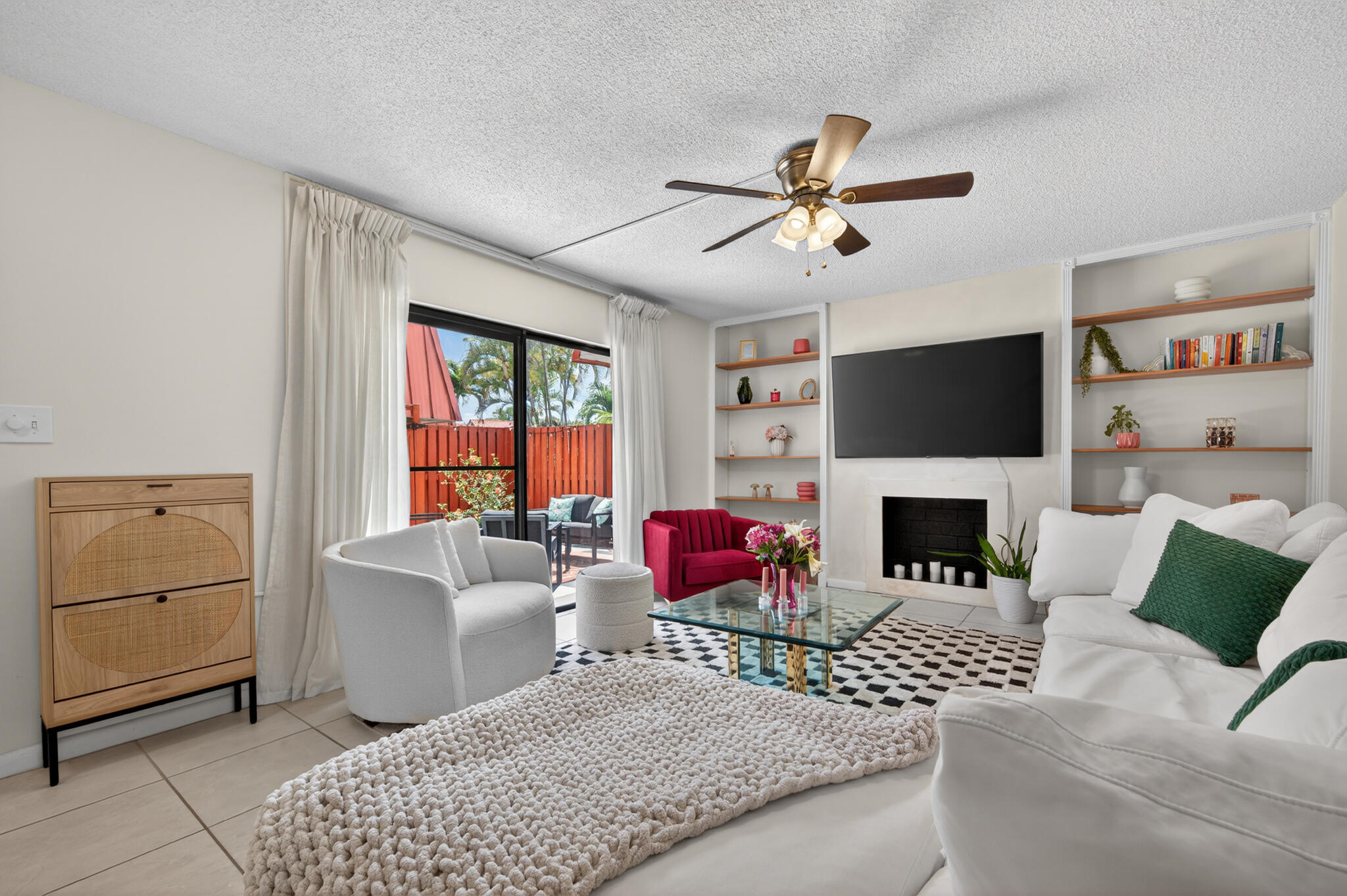 MERIDIAN PARK - Residential