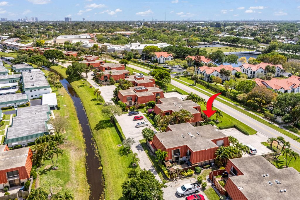 Photo of 3229 Gardens East Drive #B, Palm Beach Gardens, FL 33410 (MLS # B26011839)